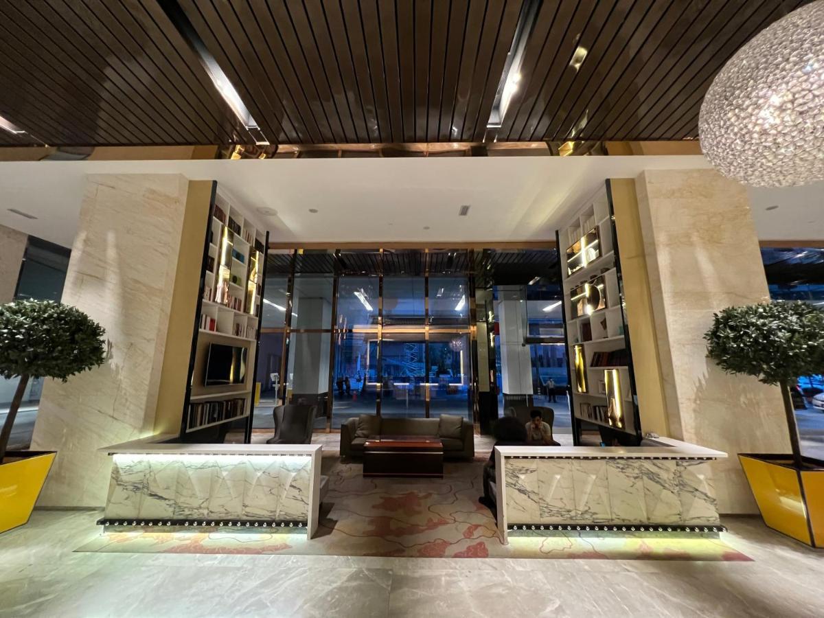 Amazing Pool By Platinum Suites Klcc Kuala Lumpur Exterior foto